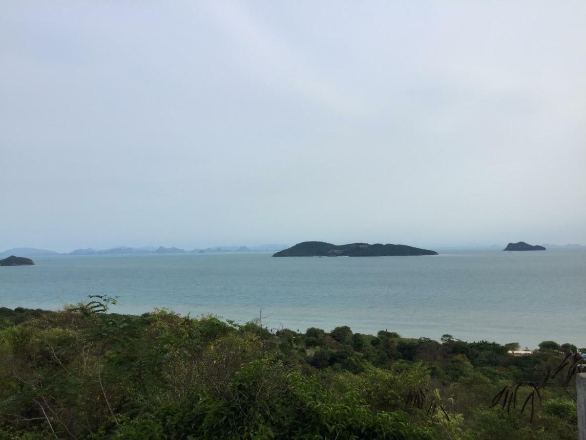 Koh Phaluai Bangalow Ban Ko Nok Taphao