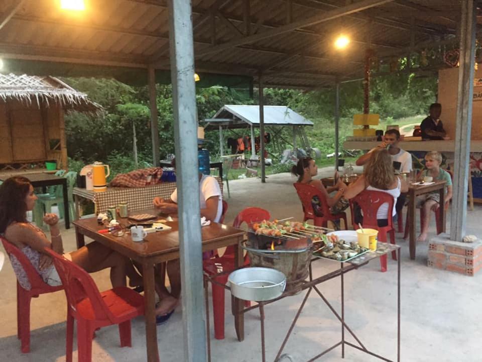 Koh Phaluai Bangalow Campeggio